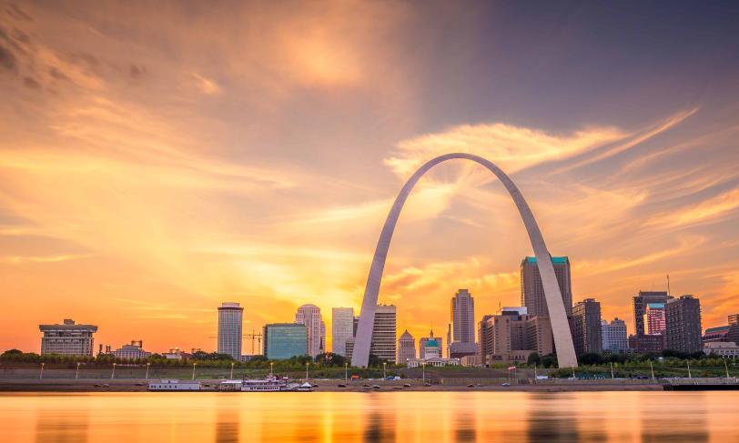 St. Louis Missouri skyline with arch