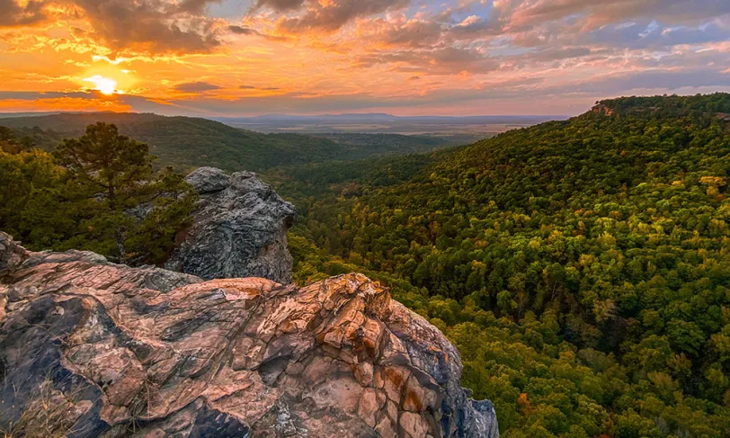 Scenic image of mountains in Arkansas